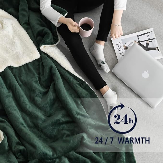 NANPIPER Throw Blanket Reversible Sherpa Flannel Blanket Super Soft Fuzzy Plush Fleece Microfiber for Bed/Couch(60"x80",Olive Green)