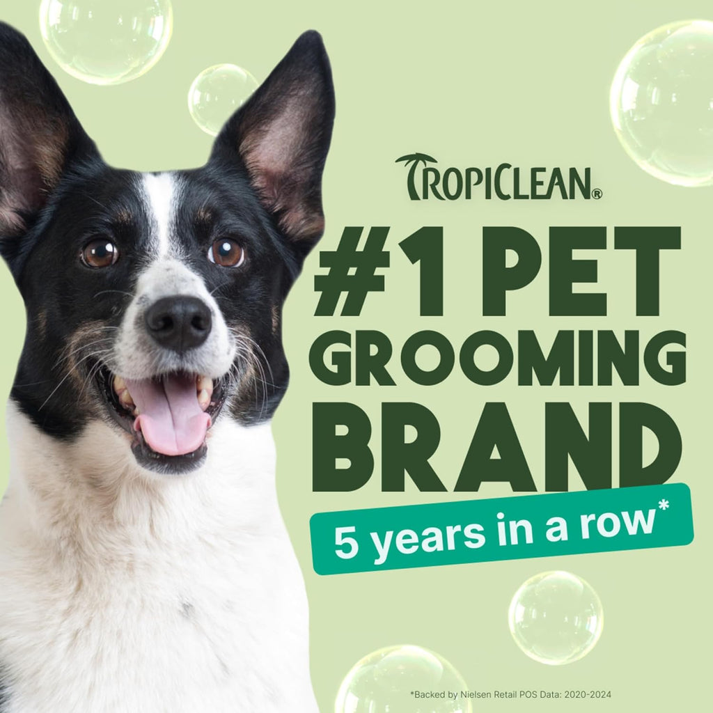 TropiClean Oatmeal Dog Shampoo for Itchy Skin Relief, Soothing Medicated Itch Relief, with Vitamin E, Puppy Safe, Made in USA, Cat Friendly, 20 oz.