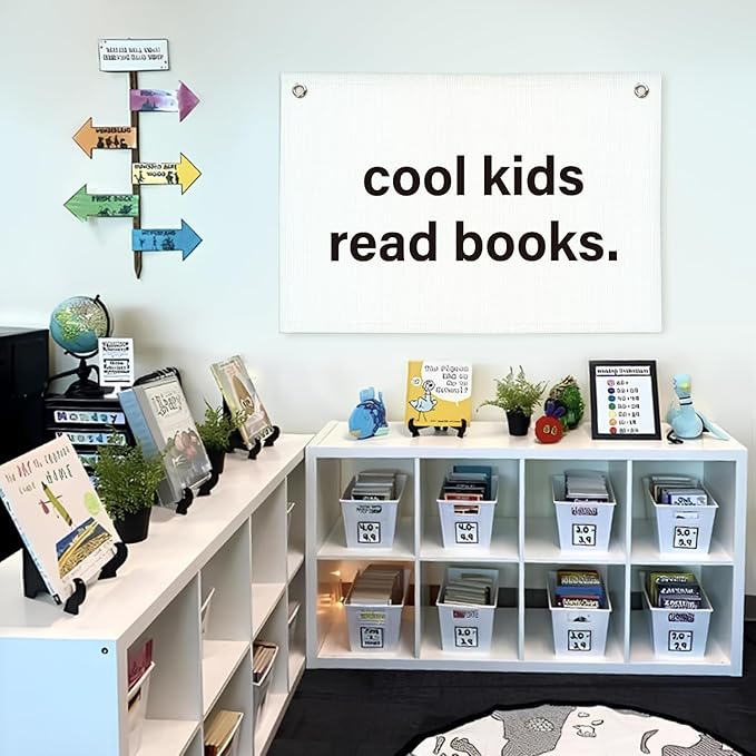 Lacama Cool Kids Read Books Banner, Reading Corner Decor for Classroom Flags Banners, Read Sign Wall Hanging Banner Flag Decor for Reading Nook,30x20 Inch