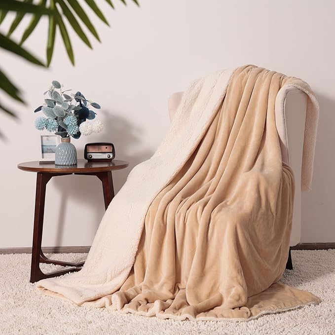 NANPIPER King Size Blanket Warm Sherpa, Soft Fleece Throw for Bed, Reversible Thick Fuzzy Microfiber for Winter (Beige,90x108 inches)