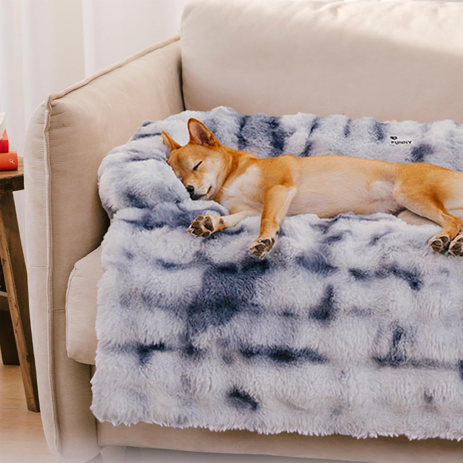 FUNNY FUZZY Pet Fluffy Plush Calming Dog Couch Bed Sofa Protector Washable Pets Mat for Large Medium Small Dogs and Cats (Tie-dye Blue,47.24 × 37.4 × 6.3 in)