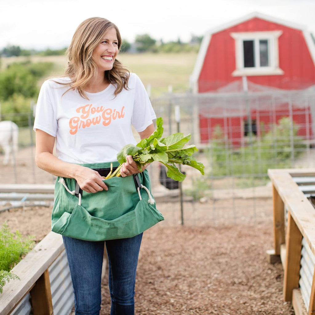 Roo Gardening Apron with Pockets & Harvesting, Picking Pouch - Adjustable, Water-resistant, Washable Canvas Cotton