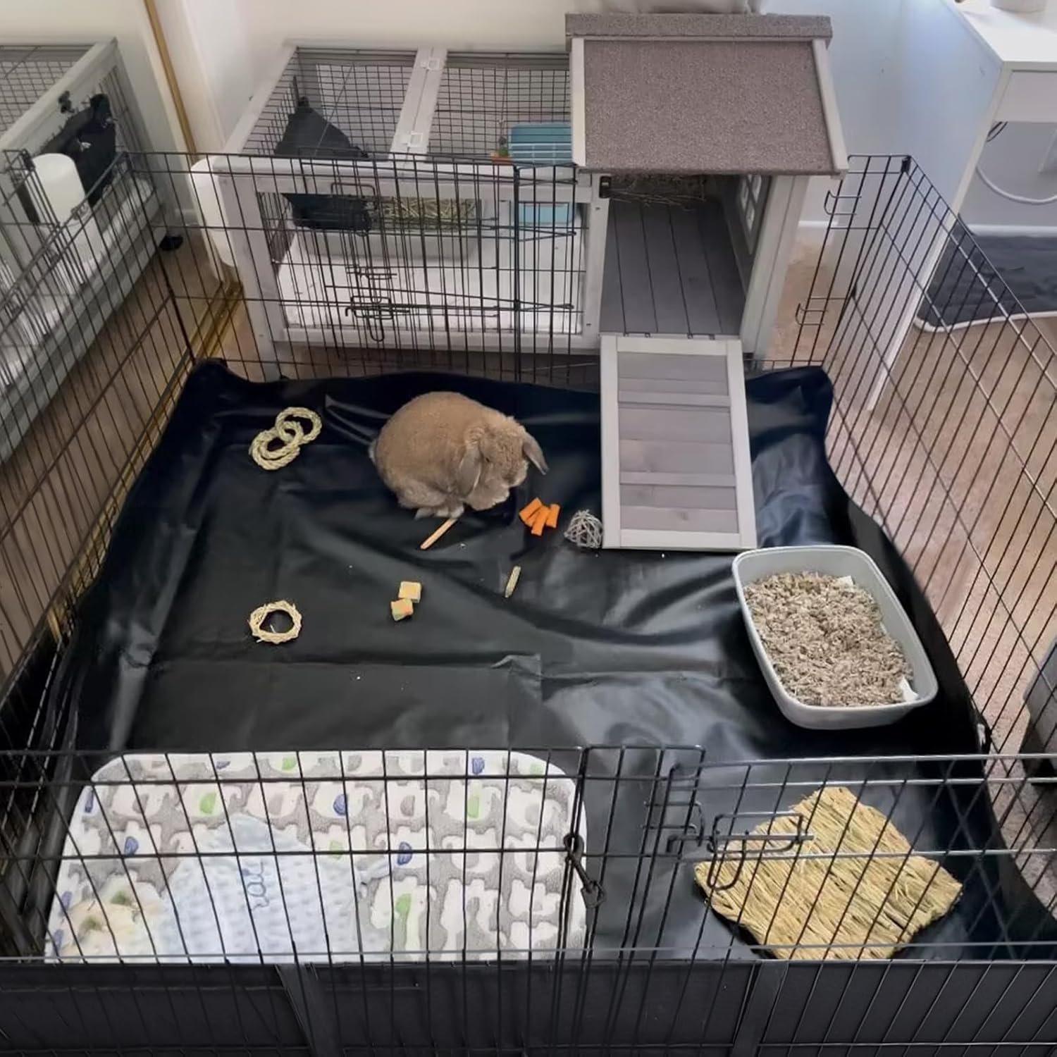 Aivituvin Rabbit Hutch Indoor Bunny Cage Outdoor Bunny House with Wire Floor Leakproof Plastic Tray