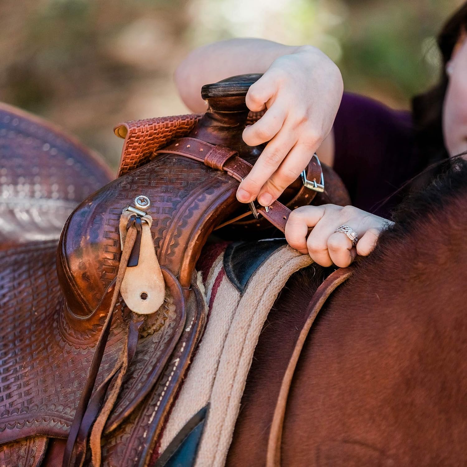 Saddle Pommel Bag - Phone Holder & Equestrian Gift for Women, Horse Tack Essentials