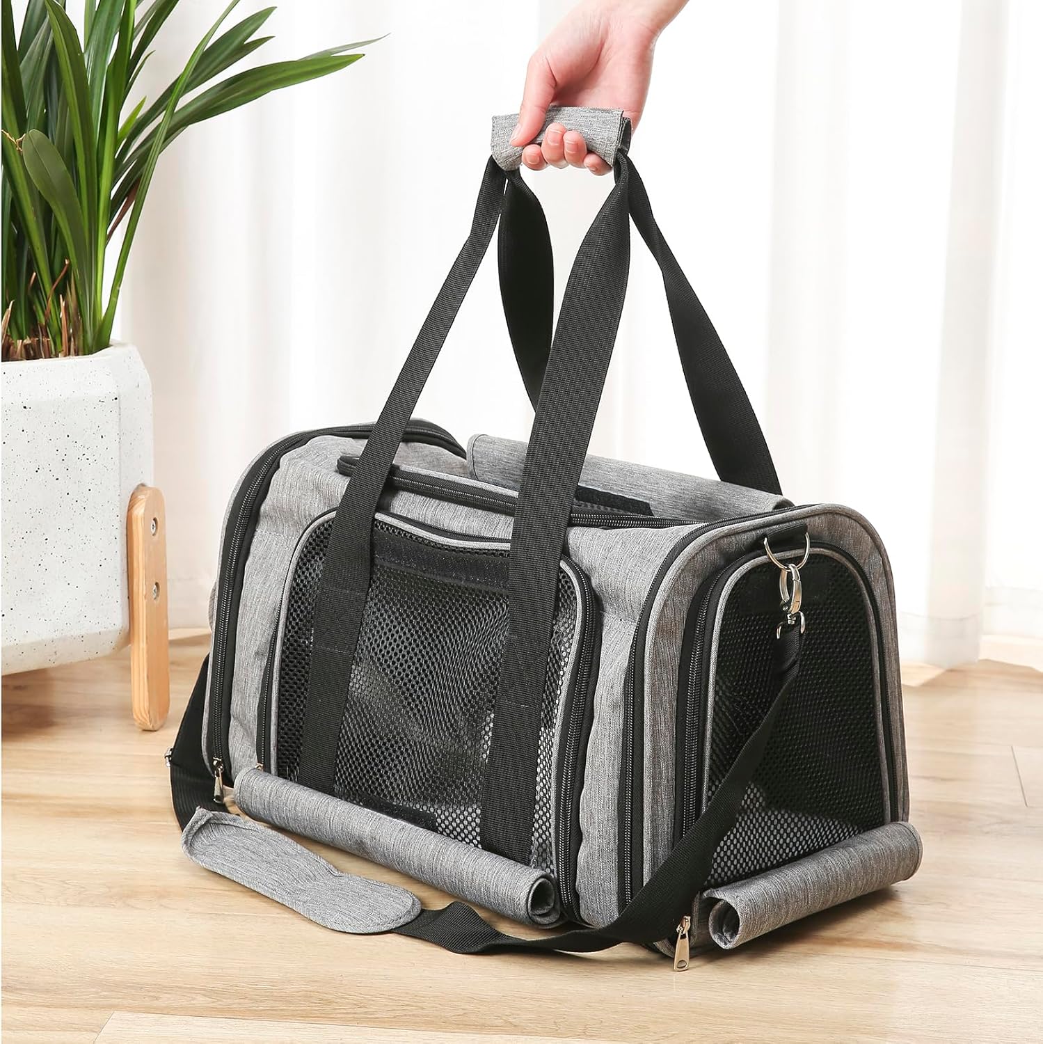 Pet Carrier Bag for Small Medium Cats Dogs Puppies up to 26 Lbs,Steel Frame Dog Carrier,pricacy-Oriented cat Carrier,Collapsible pet Carrier for Easy Storage (Grey, Large:20.9"X12.6"X12.6")