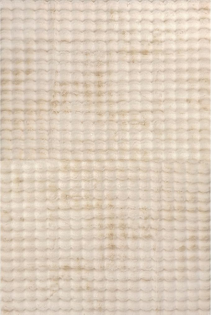 nuLOOM Jeni Beige, 6' x 9', Solid Faux Rabbit, Fluffy and Cozy, High Traffic, Stain Resistant, Easy Clean, Durable Washable Area Rug for Bedroom, Living Room, Dining, Den, Foyer, Entryway