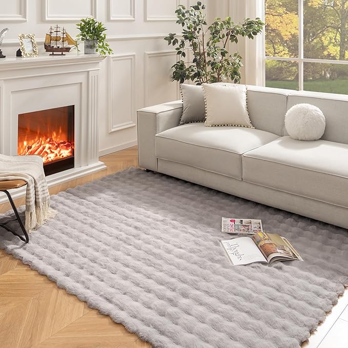 Ashler Faux Rabbit Fur Rug, Light Grey 5x7 FT Fluffy Soft Area Rug, Rectangle Fuzzy Carpet for Living Room, Bedroom, Machine Washable Shaggy Nursery Rug - 3D Bubble Rug