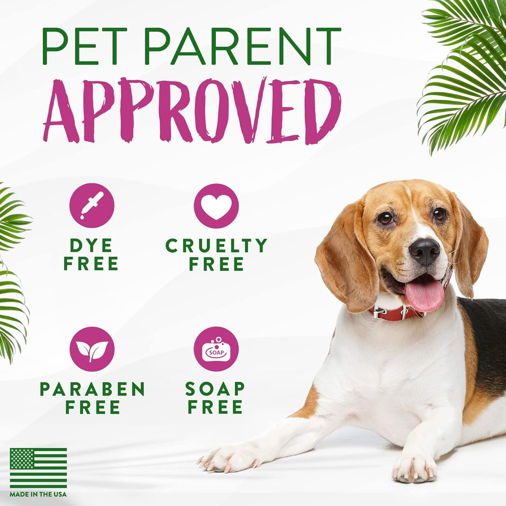 TropiClean Deep Cleaning Pet Wipes, 100ct - Wipes for Dogs & Cats - Gently Removes Dirt, Dander & Smells - for Pet Paws, Face, Body & Bottom - Sweet Berry & Coconut Scent