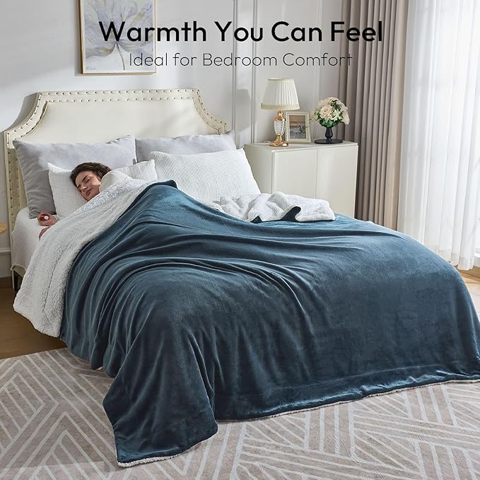 NANPIPER Warm Sherpa Blanket Queen Size for Bed, Soft Fleece for Winter, Fuzzy Plush Throw Gift for Women, Forest Green 90x90 Inches