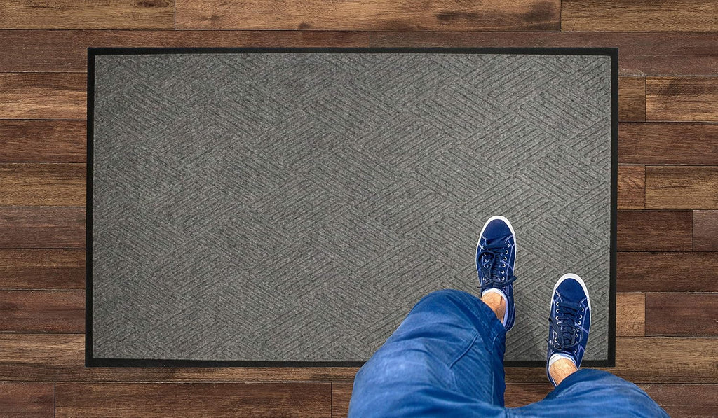 WaterHog Diamond | Commercial-Grade Entrance Mat with Rubber Border – Indoor/Outdoor, Quick Drying, Stain Resistant Door Mat (Medium Grey, 4' x 10')