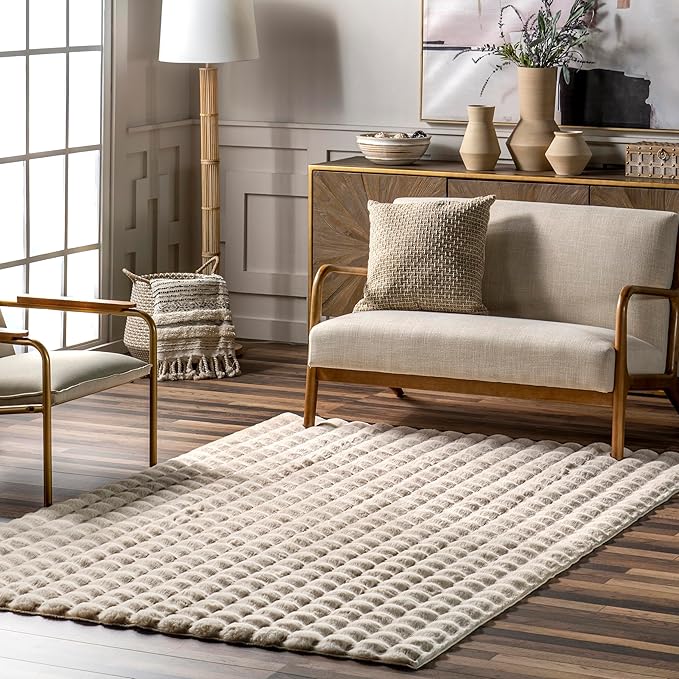 nuLOOM Jeni Beige, 3' x 5', Solid Faux Rabbit, Fluffy and Cozy, High Traffic, Stain Resistant, Easy Clean, Durable Washable Area Rug for Bedroom, Living Room, Dining, Den, Foyer, Entryway