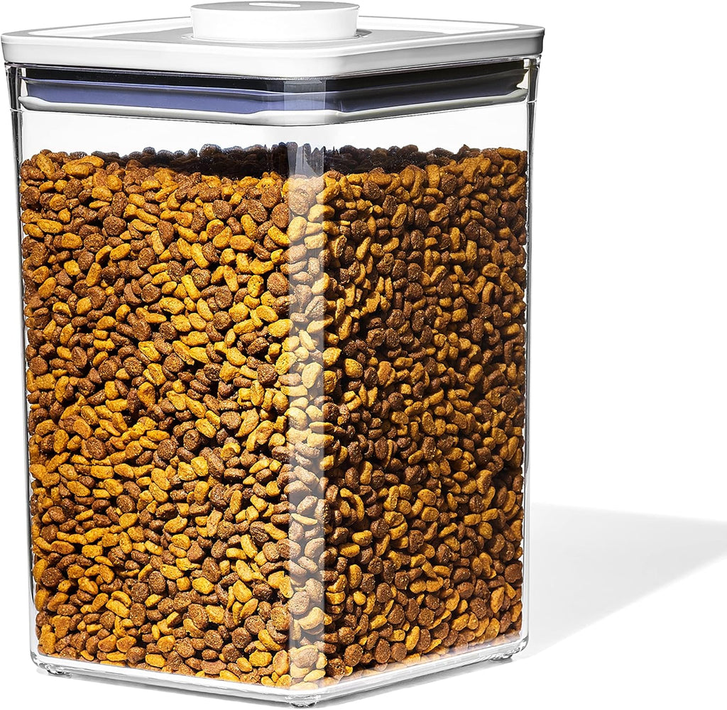 OXO Good Grips Pet POP Container – 4.4 Qt/4.2 L with Scoop |Ideal for up to 4lbs of Dog Food or 3.5lbs of Cat Food, Airtight Storage Container, BPA Free