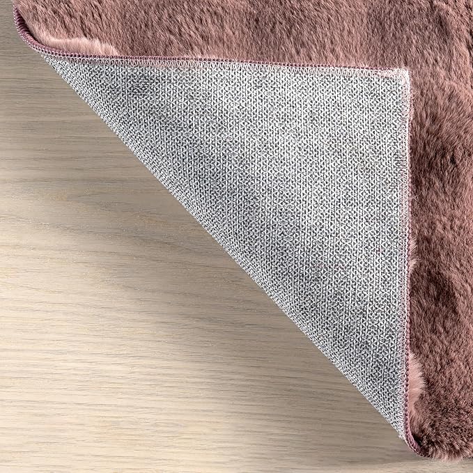nuLOOM Jeni Burgundy, 7'6" x 9'6", Solid Faux Rabbit, Fluffy and Cozy, High Traffic, Stain Resistant, Easy Clean, Durable Washable Area Rug for Bedroom, Living Room, Dining, Den, Foyer, Entryway